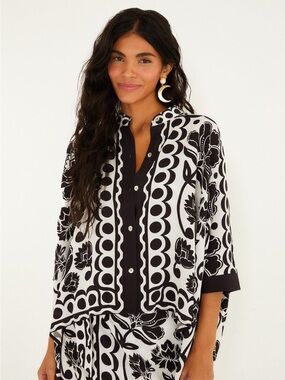 Farm Rio Off-White Floral Arabesque Buttoned Shirt
